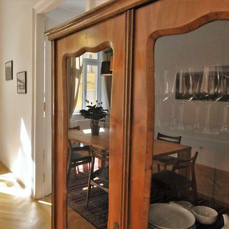 Appartement At The Heart Of Vienne Extérieur photo