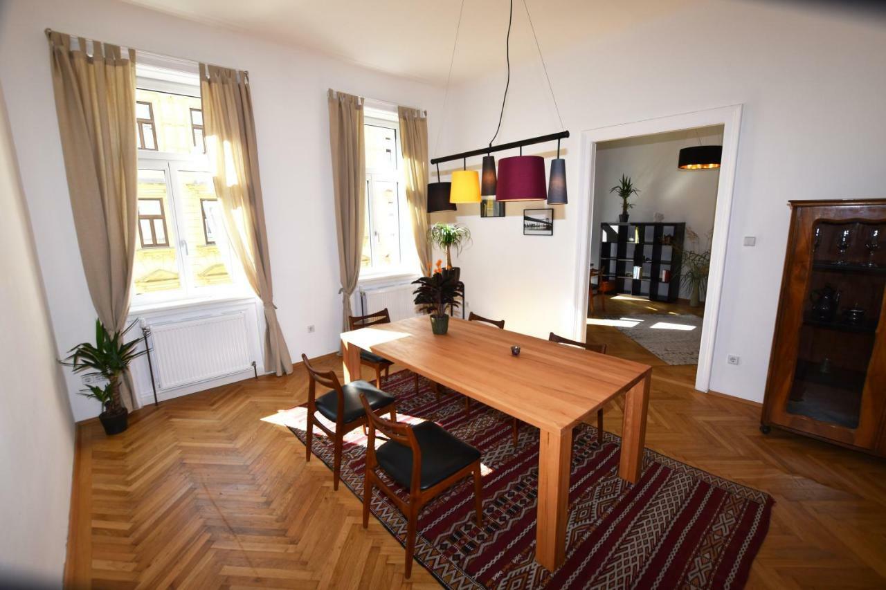 Appartement At The Heart Of Vienne Extérieur photo