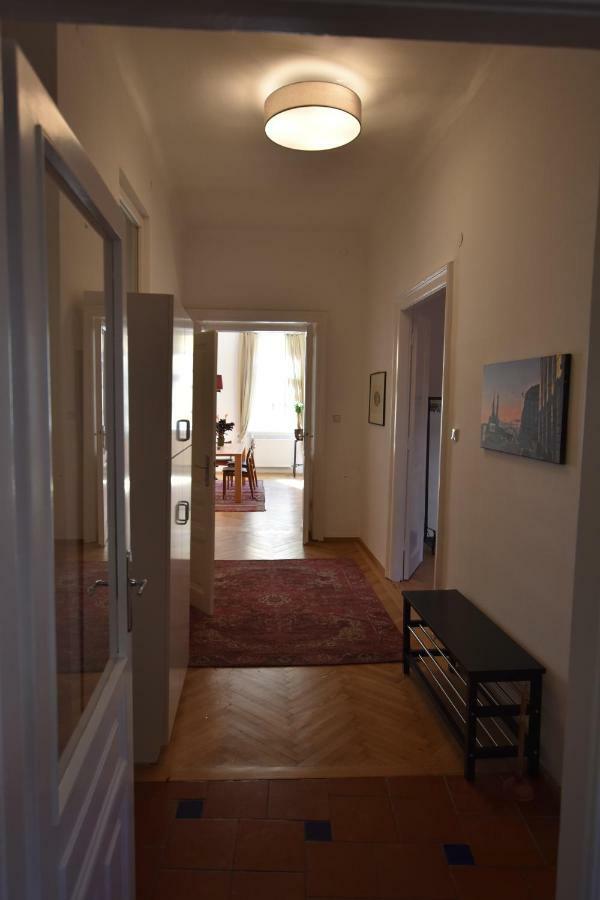 Appartement At The Heart Of Vienne Extérieur photo